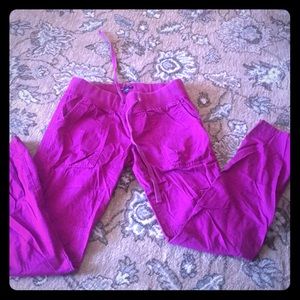 Gap cargo pants that you can wear as capris